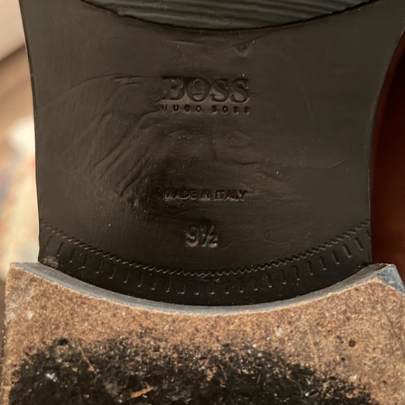 Hugo Boss Dress Shoes - Picture 6 of 9